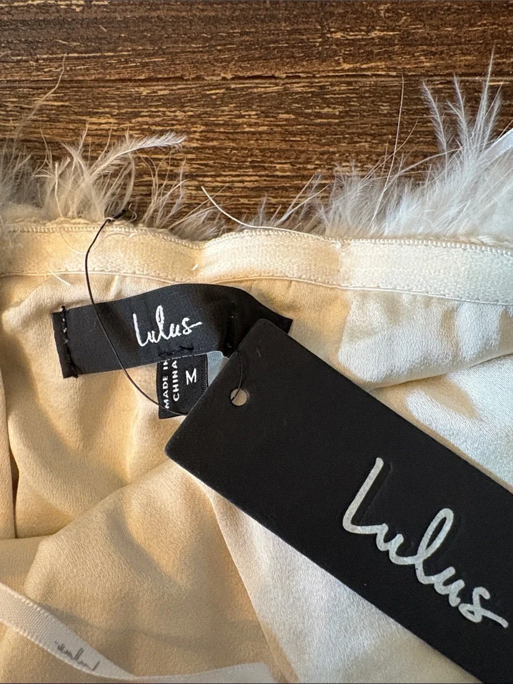 Lulus Uniquely Confident Cream Lace Feather Strapless Midi Dress Size Medium NWT - Picture 6 of 8
